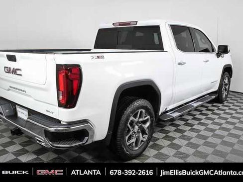 New 2026 GMC Sierra 1500 SLT w/ SLT Premium Package image 3