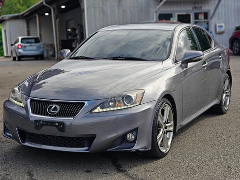 Used 2012 Lexus IS 250 w/ Premium Pkg Value Edition RWD image 4