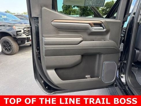 Certified 2025 Chevrolet Silverado 1500 LT Trail Boss w/ Convenience Package II AWD/4WD image 13