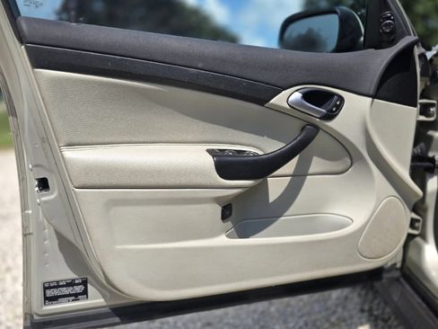 Used 2005 Saab 9-3 Linear FWD image 21