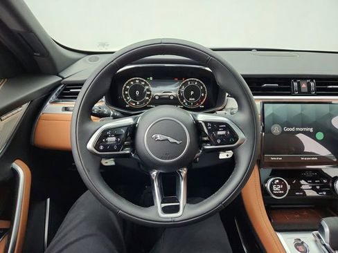 New 2026 Jaguar F-PACE R-Dynamic S image 21