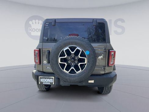 New 2026 Ford Bronco Outer Banks image 5