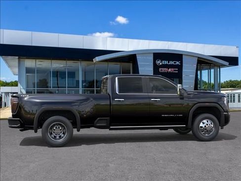 New 2026 GMC Sierra 3500 Denali Ultimate AWD/4WD image 5