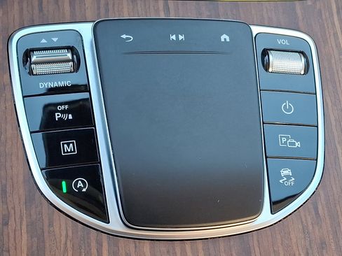 Certified 2022 Mercedes-Benz GLC 300 4MATIC image 24