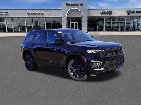 New 2025 Jeep Grand Cherokee Limited image 1
