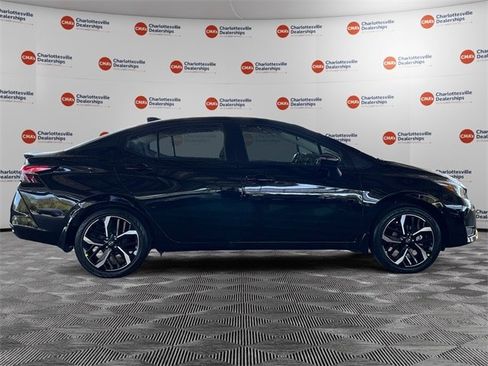 New 2025 Nissan Versa SR w/ Trunk Package image 6