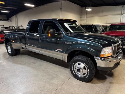Used 2004 Ford F350 XL image 1