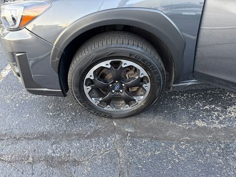 Used 2023 Subaru Crosstrek 2.0i Premium image 27