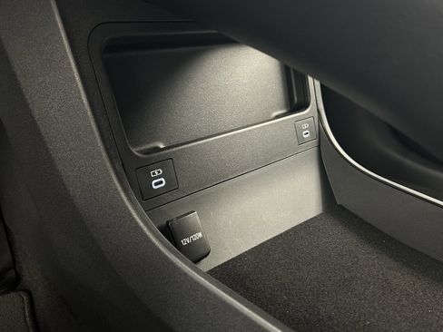 Used 2023 Subaru Solterra AWD image 21