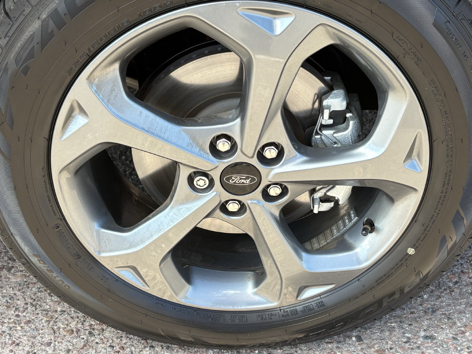 Used 2024 Ford Escape ST-Line w/ Tech Pack #1 FWD image 11