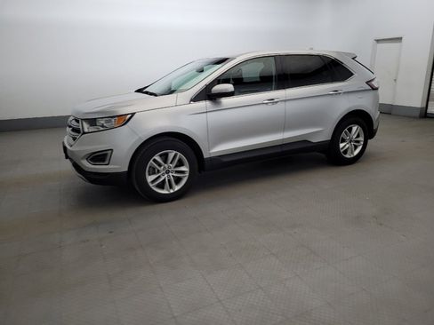 Used 2018 Ford Edge SEL AWD/4WD image 2