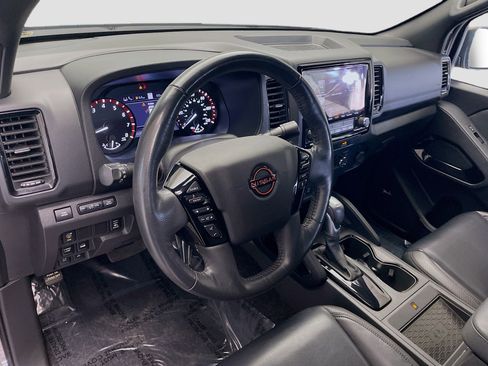 Used 2022 Nissan Frontier PRO-4X w/ Pro-4X Premium Package image 7