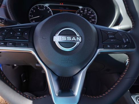 Certified 2025 Nissan Sentra SR w/ Midnight Edition image 17