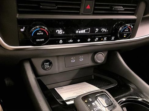 New 2026 Nissan Rogue Dark Armor AWD/4WD image 27