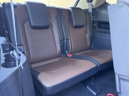 Used 2021 Volkswagen Atlas SEL Premium image 15