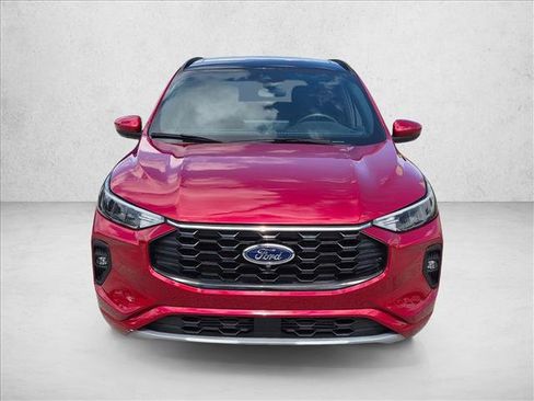 Used 2023 Ford Escape ST-Line Select w/ Tech Pack #2 AWD/4WD image 2
