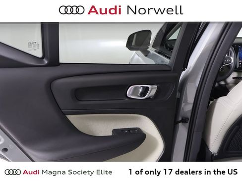 Used 2024 Volvo XC40 B5 Ultimate w/ Protection Package Premier AWD/4WD image 20