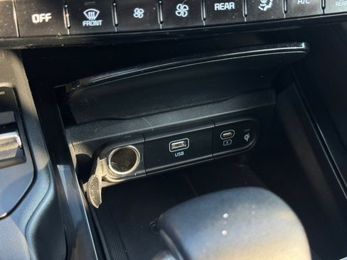 Used 2023 Kia Telluride S w/ S Sunroof Package image 62