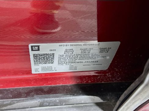 Used 2020 Buick Enclave Essence w/ LPO, Luxury Package image 12