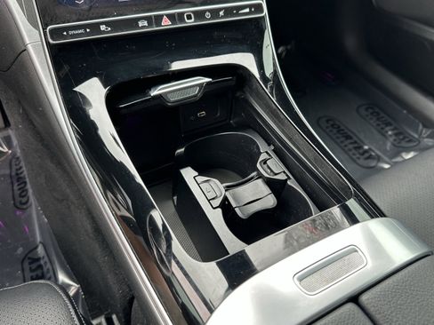 Used 2023 Mercedes-Benz C 300 Sedan image 28