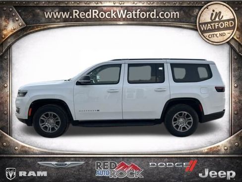 Used 2023 Jeep Wagoneer 4WD w/ Convenience Group I image 5