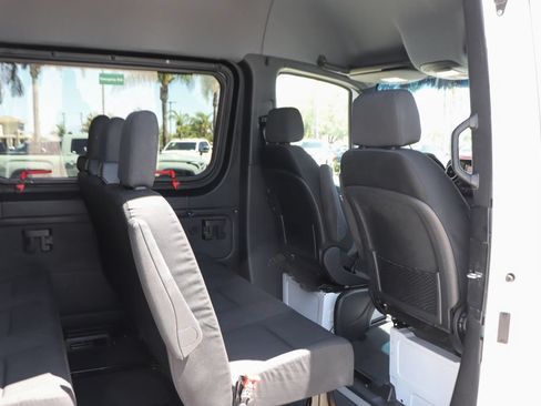 Used 2025 Mercedes-Benz Sprinter 2500 image 14