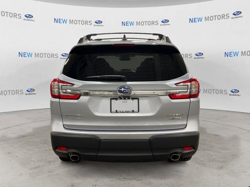 Used 2023 Subaru Ascent Limited w/ Technology Package AWD/4WD image 4