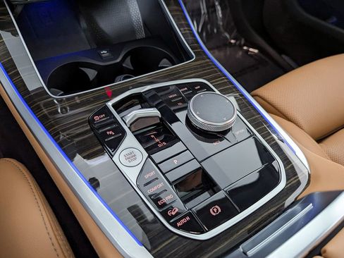 Certified 2024 BMW X5 xDrive40i w/ Premium Package image 33