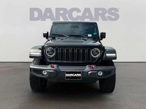 Used 2026 Jeep Wrangler Unlimited Rubicon AWD/4WD image 2