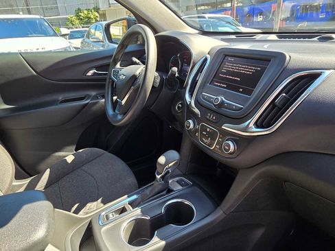 Used 2023 Chevrolet Equinox LT image 11