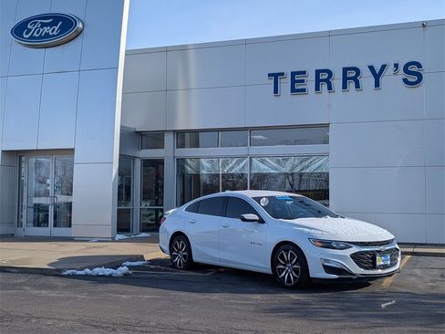 Used 2024 Chevrolet Malibu RS w/ LPO, Floor Liner Package image 1