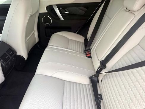 New 2025 Land Rover Discovery Sport S image 12