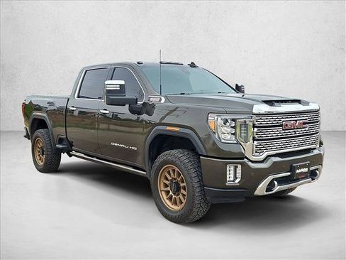 Used 2022 GMC Sierra 2500 Denali w/ Denali Ultimate Package AWD/4WD image 3