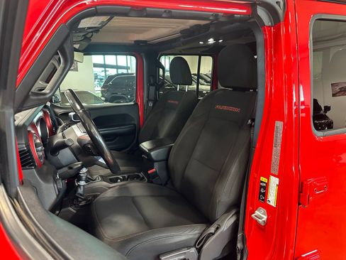 Used 2020 Jeep Gladiator Rubicon AWD/4WD image 13