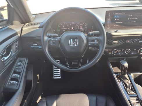 Used 2024 Honda Accord Sport image 13