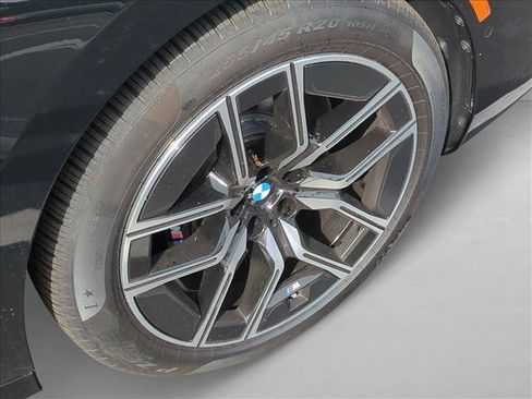 New 2026 BMW 740i image 9
