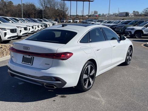 Used 2025 Audi A5 2.0T Prestige w/ 19" Wheel Package image 7