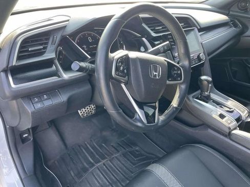 Used 2019 Honda Civic Sport image 18