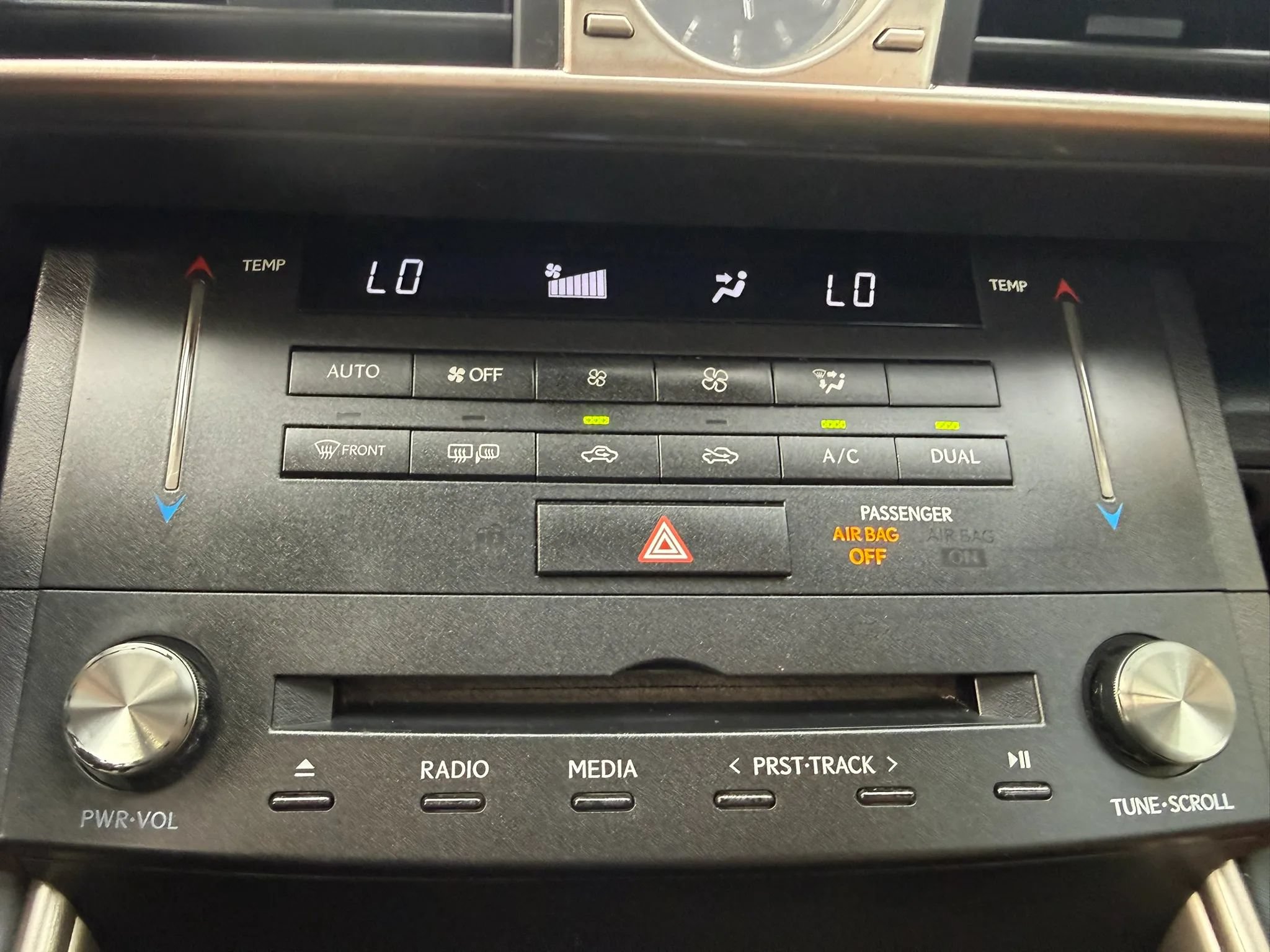 Used 2015 Lexus IS 250 RWD image 40
