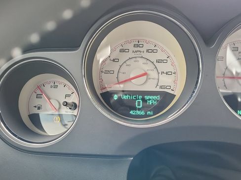 Used 2013 Dodge Challenger R/T Plus RWD image 25