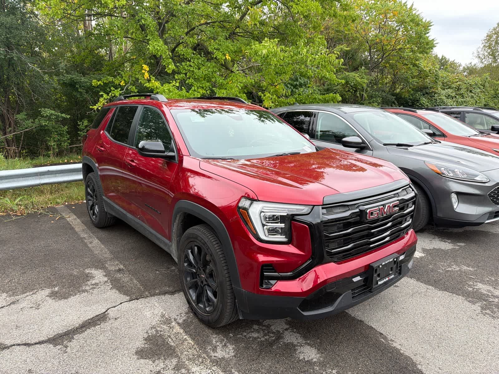 Used 2025 GMC Terrain Elevation w/ Black Edition AWD/4WD image 14