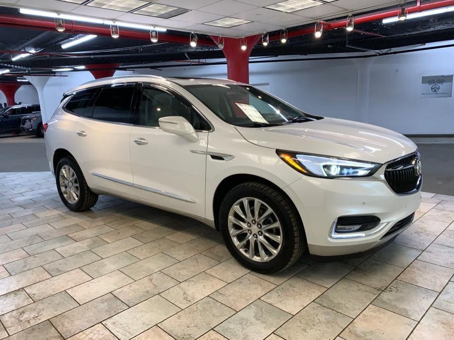 Used 2020 Buick Enclave Premium w/ Sun and Sites Package AWD/4WD image 5