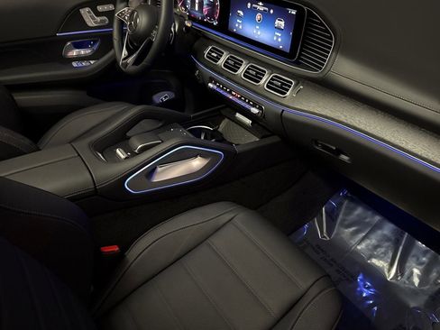 New 2026 Mercedes-Benz GLE 580 4MATIC image 26