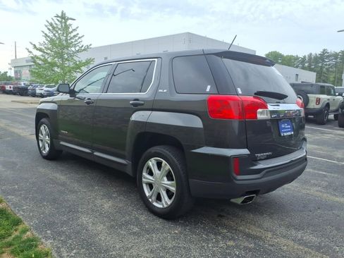 Used 2017 GMC Terrain SLE FWD image 7