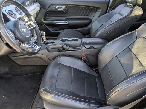 Used 2015 Ford Mustang GT Premium image 17