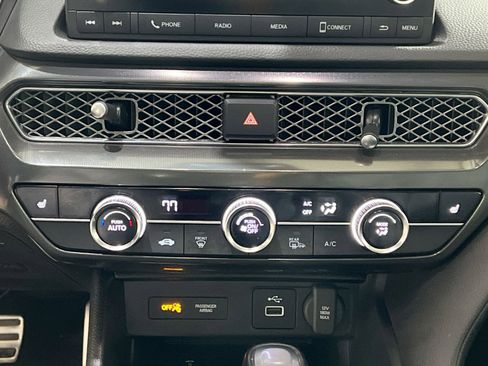 Used 2023 Acura Integra A-Spec image 19