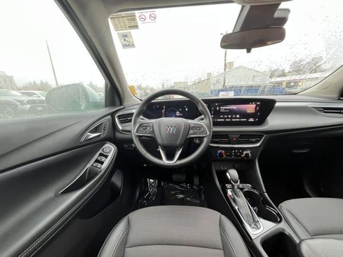 Used 2025 Buick Encore GX Preferred image 32