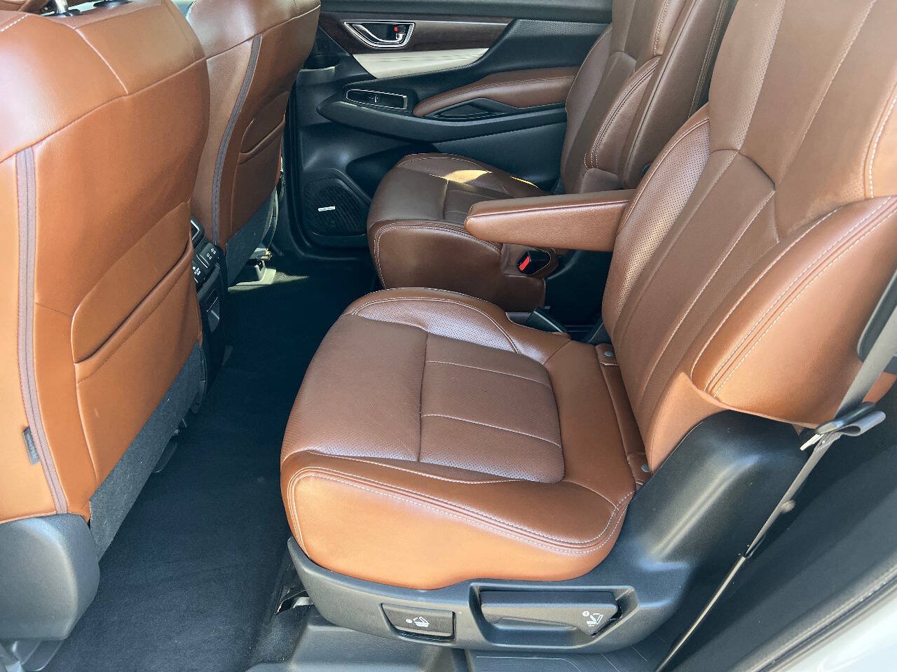 Used 2019 Subaru Ascent Touring AWD/4WD image 23