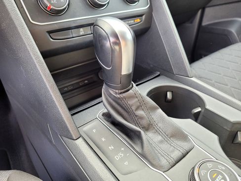 Used 2020 Volkswagen Atlas S w/ Towing Package image 15