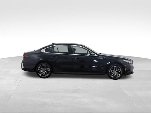 New 2026 BMW 530i xDrive image 6
